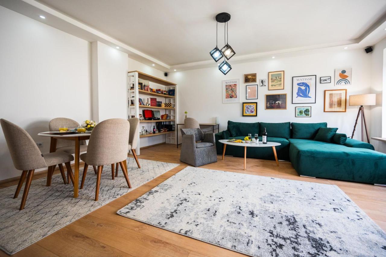 Spacious And Bright 2Bdr Apartment In The Old Town SJJ Exterior foto