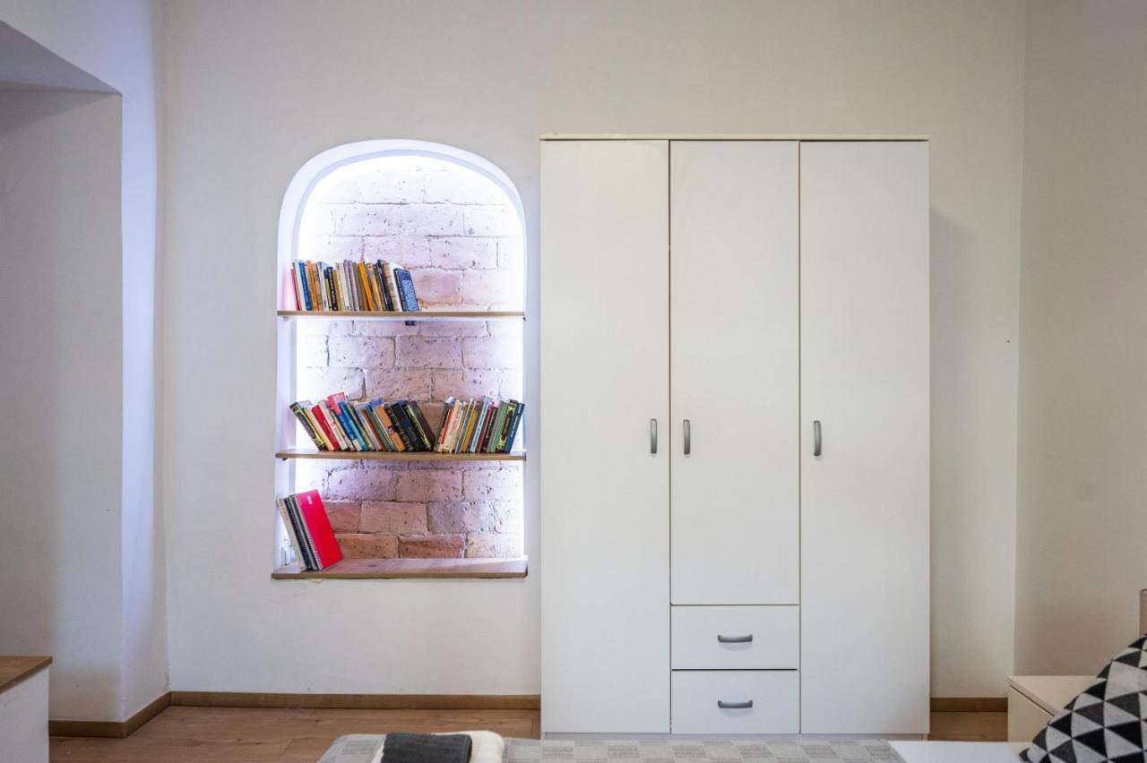 Spacious And Bright 2Bdr Apartment In The Old Town SJJ Exterior foto